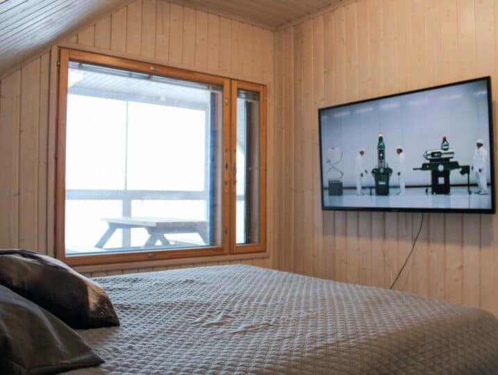 Villa Hiekkaranta upstears bed room double bed
