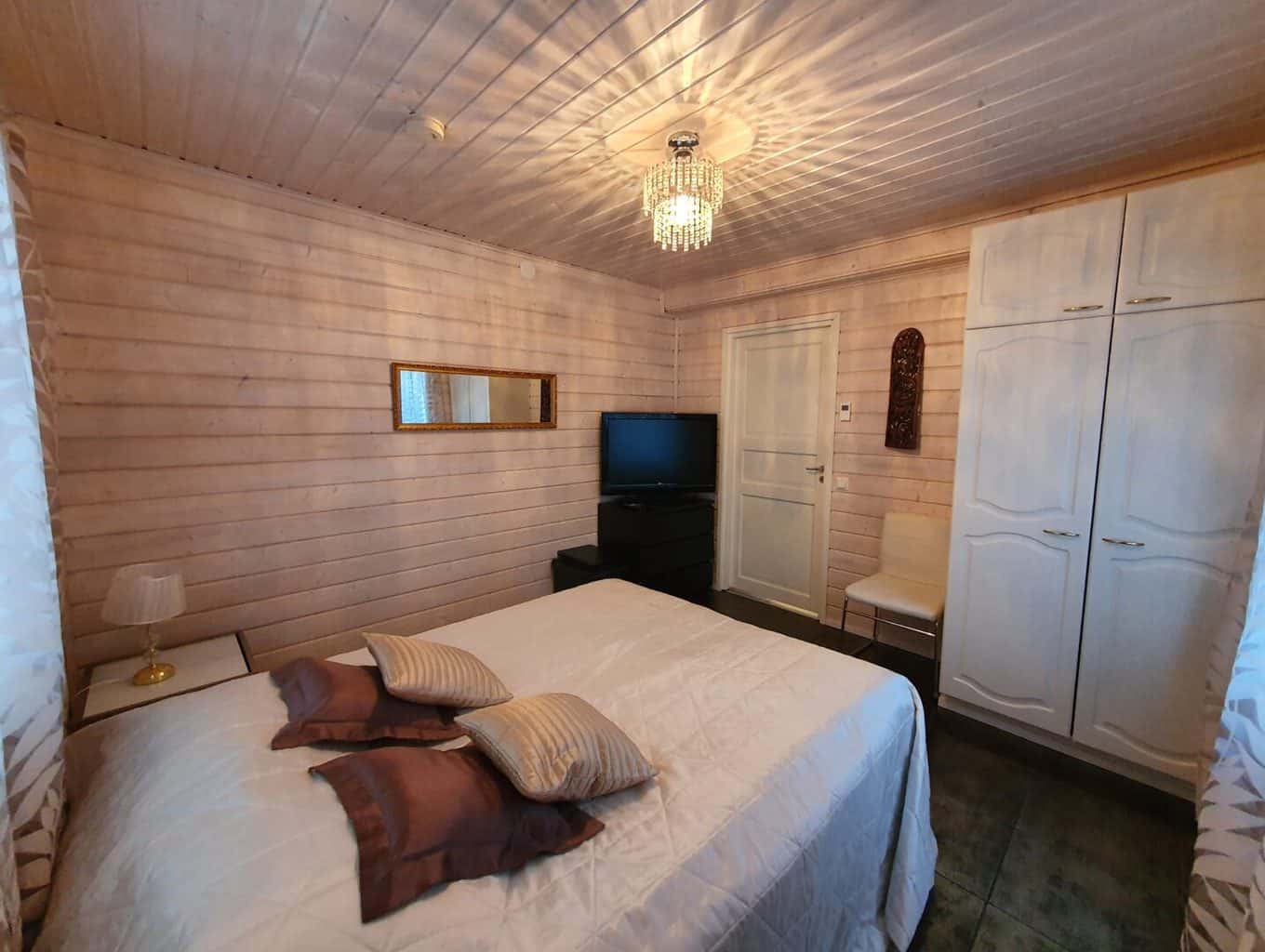 Villa Tarula downstears bed room